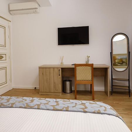 Vila Ferdinand Modern Rooms In Tirana'S Center Zimmer foto