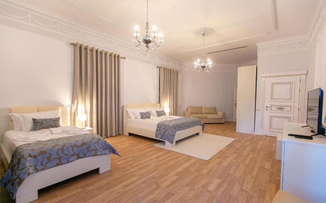 Vila Ferdinand Modern Rooms In Tirana'S Center Exterior foto