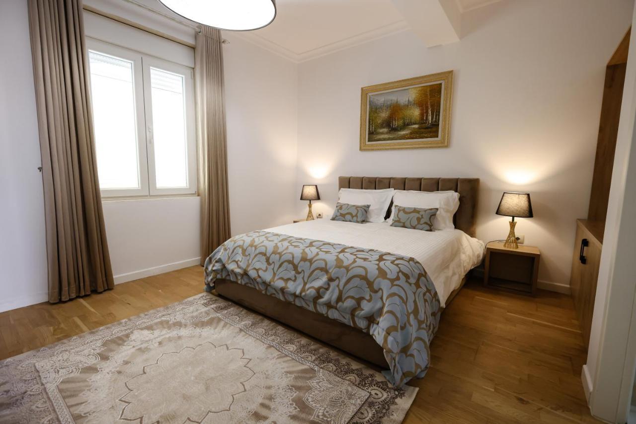 Vila Ferdinand Modern Rooms In Tirana'S Center Zimmer foto