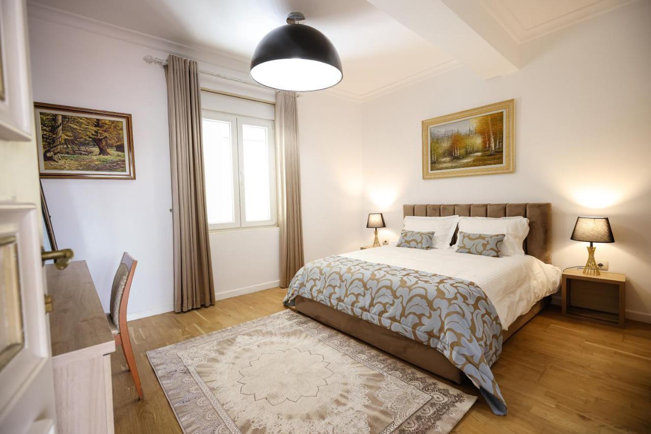 Vila Ferdinand Modern Rooms In Tirana'S Center Exterior foto